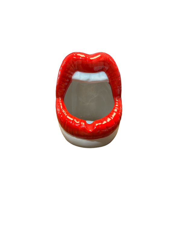 Lips Ashtray